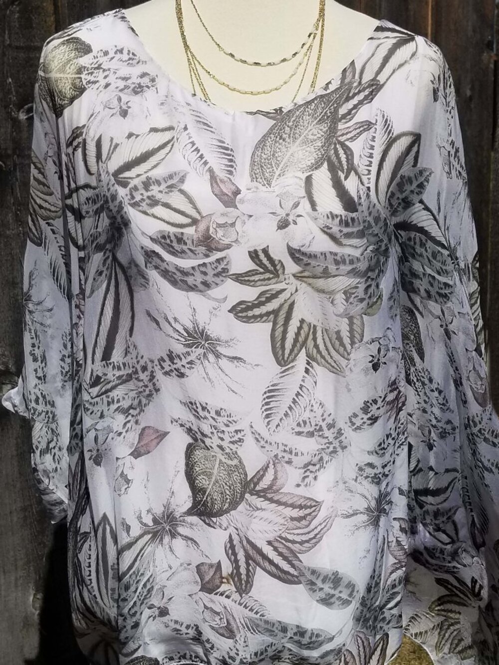 Le Marais Paris Silk Tunic Blouse EUC  Sz M Made in Italy